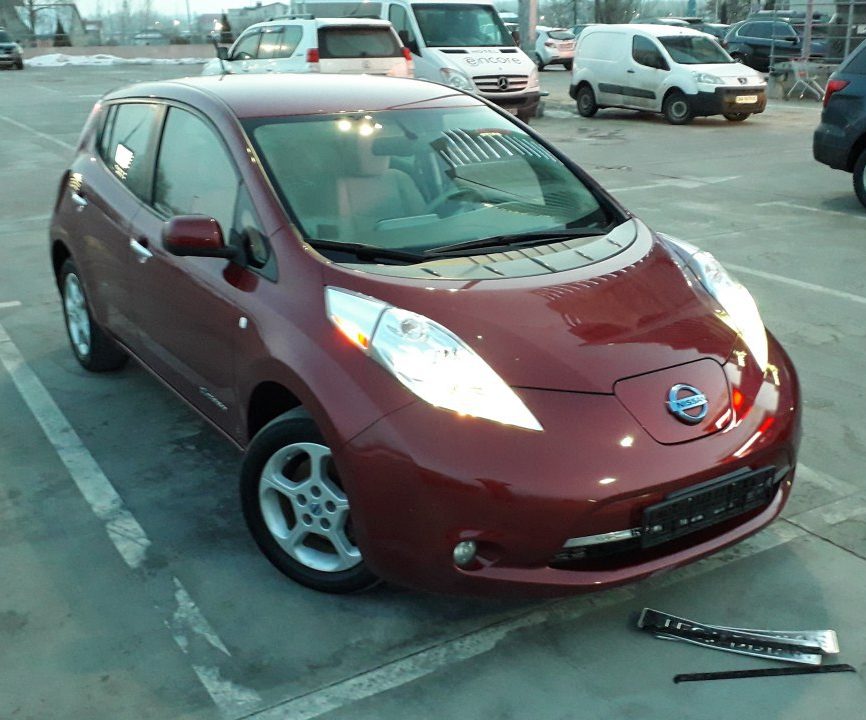 Nissan Leaf 2014