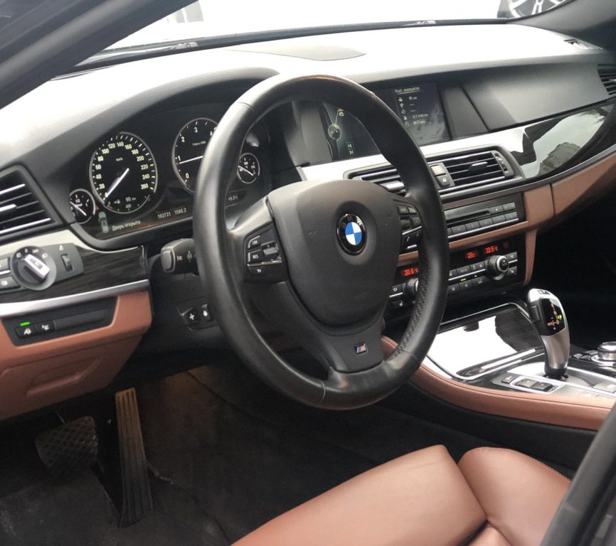 BMW 525 2013