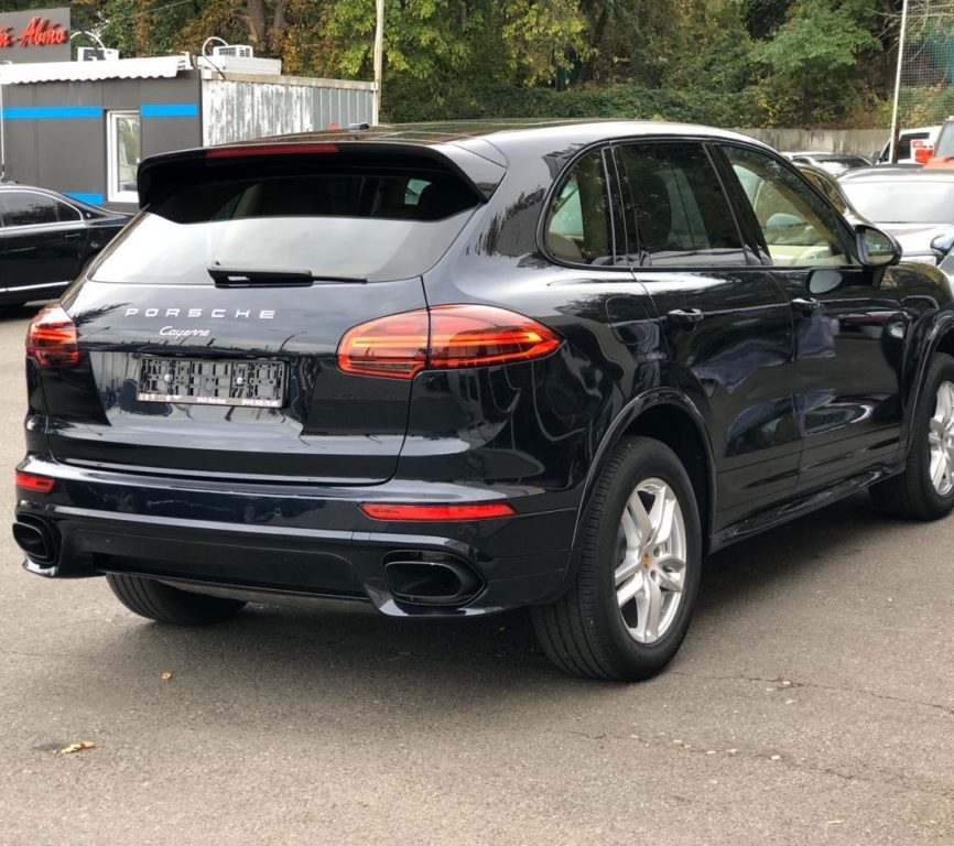 Porsche Cayenne 2015