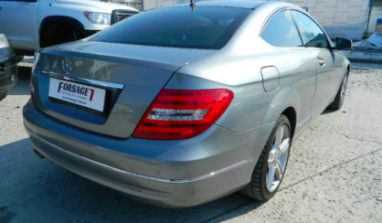 Mercedes-Benz C-Class 2011