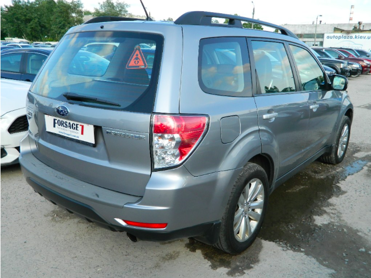 Subaru Forester 2011