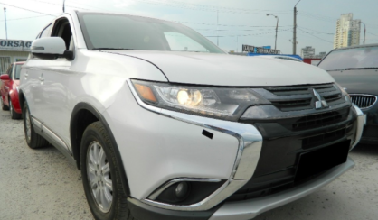 Mitsubishi Outlander 2016