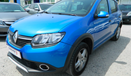 Renault Sandero 2015