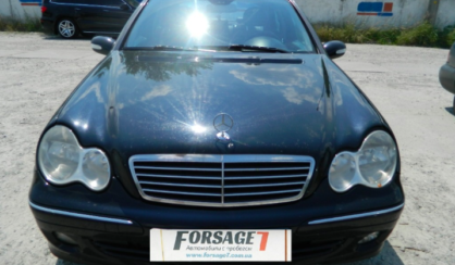 Mercedes-Benz C-Class 2005