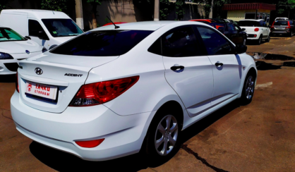 Hyundai Accent 2012