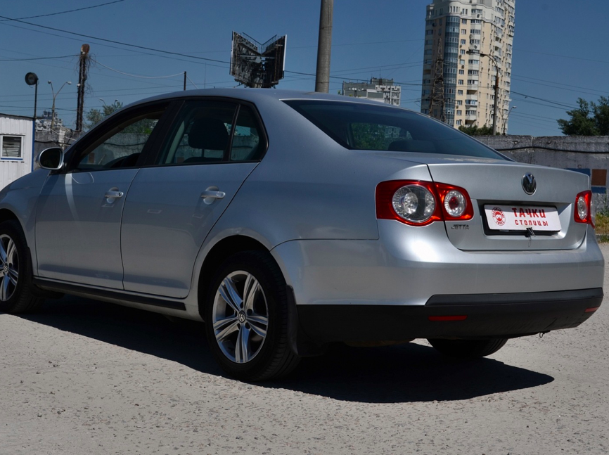 Volkswagen Jetta 2008