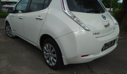 Nissan Leaf 2014