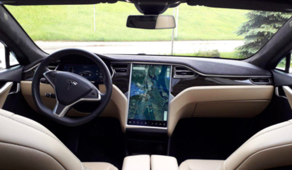 Tesla Model S 2015