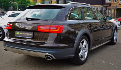 Audi A6 Allroad 2012