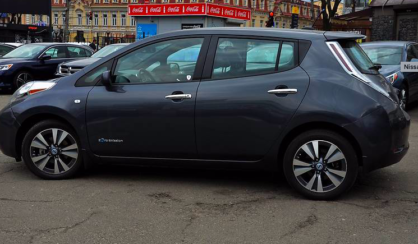 Nissan Leaf 2013