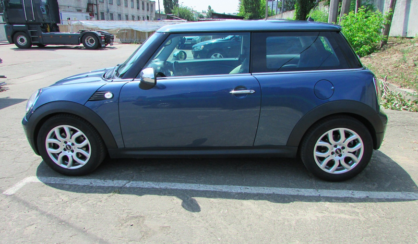 MINI One 2010