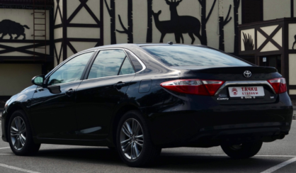 Toyota Camry 2015