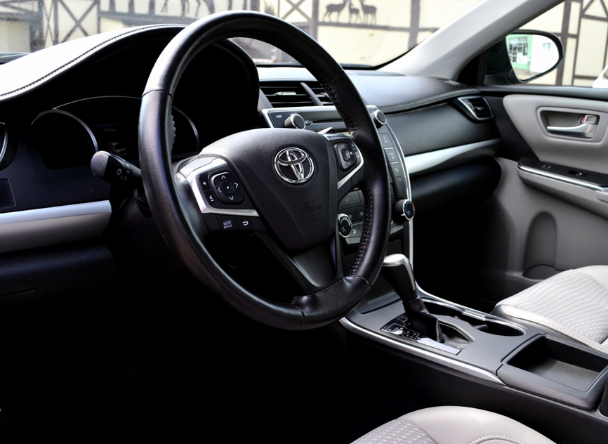 Toyota Camry 2015