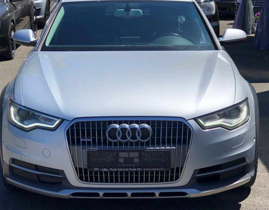 Audi A6 Allroad 2012