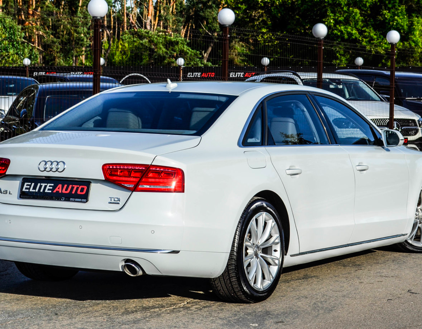 Audi A8 2013