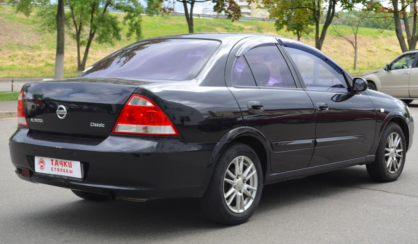 Nissan Almera 2008