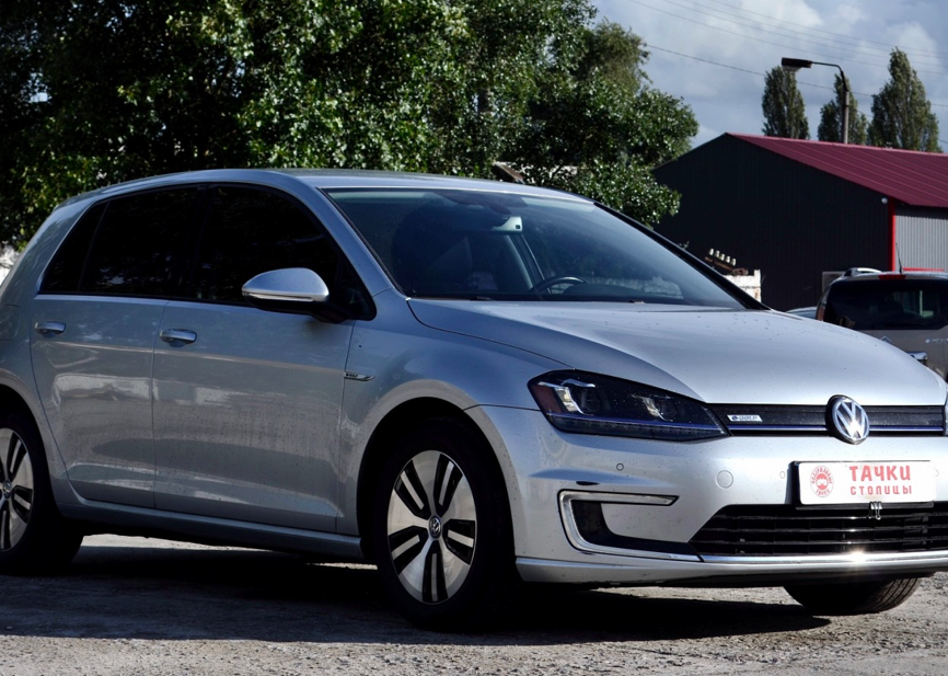 Volkswagen e-Golf 2014