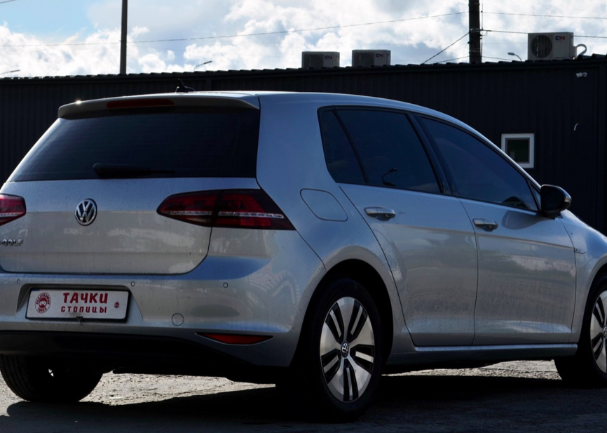 Volkswagen e-Golf 2014