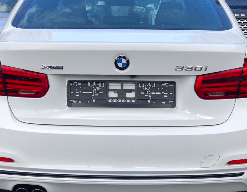 BMW 330 2018