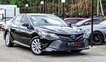 Toyota Camry 2019