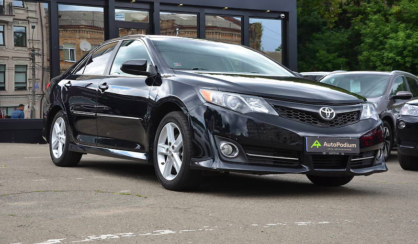 Toyota Camry 2014