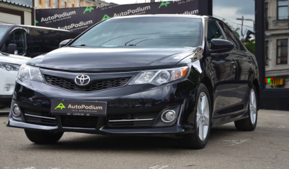 Toyota Camry 2014