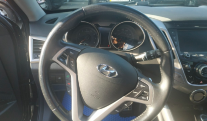 Hyundai Veloster 2013