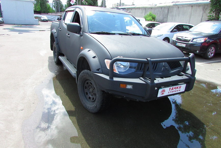 Mitsubishi L 200 2008