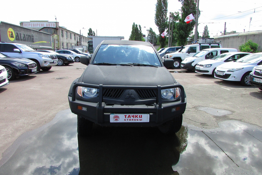 Mitsubishi L 200 2008