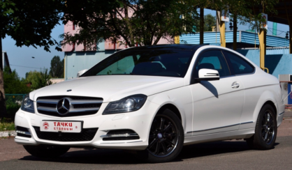 Mercedes-Benz C-Class 2011