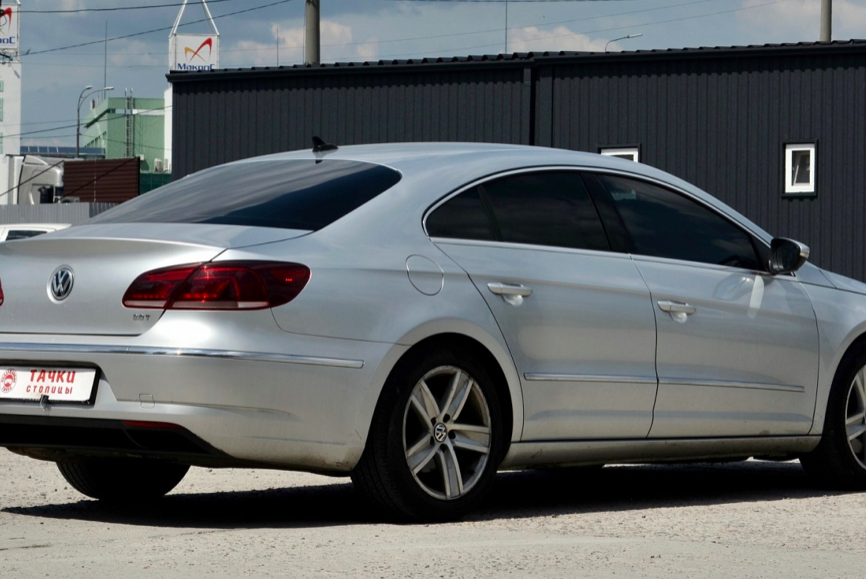 Volkswagen Passat CC 2014