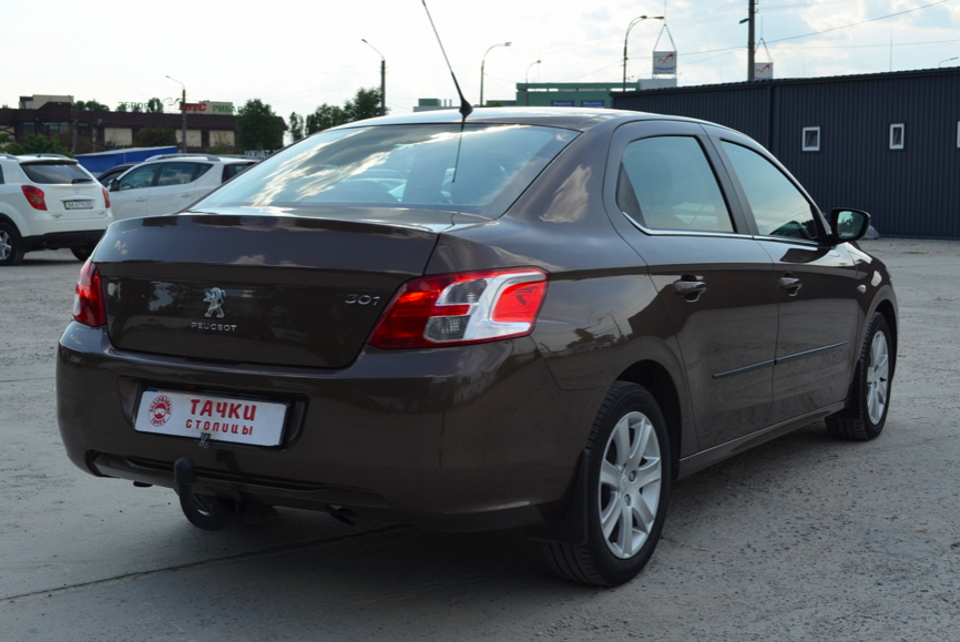 Peugeot 301 2012