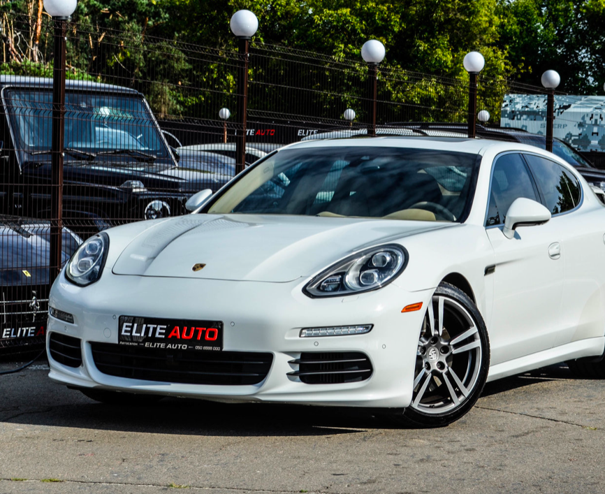 Porsche Panamera 2013