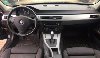 BMW 325 2008
