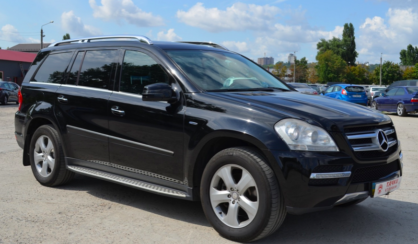 Mercedes-Benz GL-Class 2011