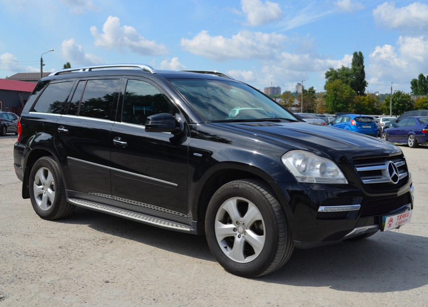 Mercedes-Benz GL-Class 2011