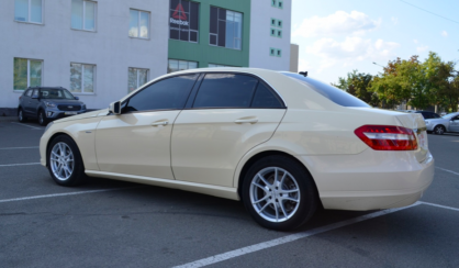 Mercedes-Benz E-Class 2009