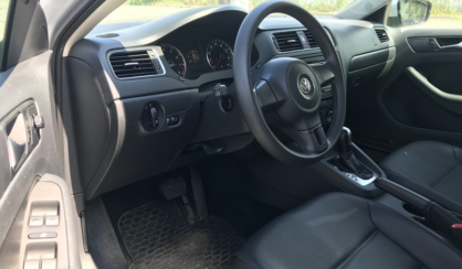 Volkswagen Jetta 2013