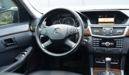 Mercedes-Benz E-Class 2011