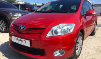 Toyota Auris 2010