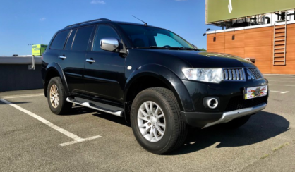 Mitsubishi Pajero Sport 2011