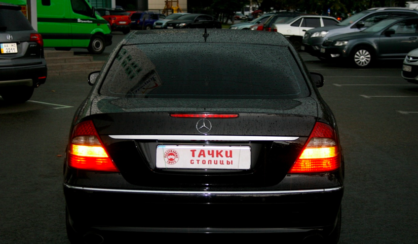 Mercedes-Benz E-Class 2008