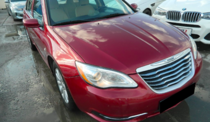 Chrysler 200 2013