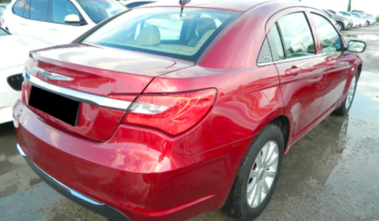 Chrysler 200 2013