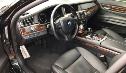 BMW 740 2014