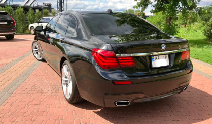 BMW 740 2014