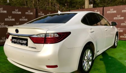 Lexus ES 300 2012