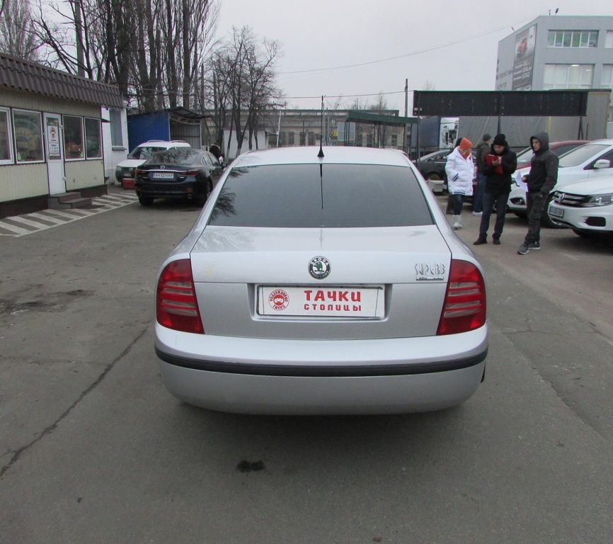 Skoda Superb 2006