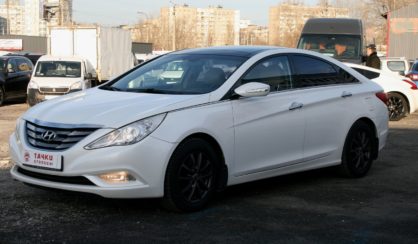 Hyundai Sonata 2011