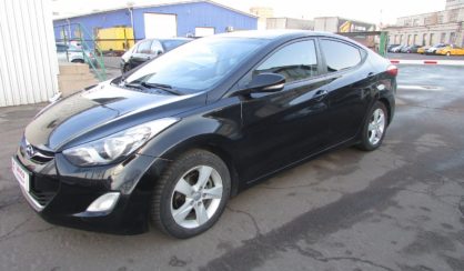 Hyundai Elantra 2012